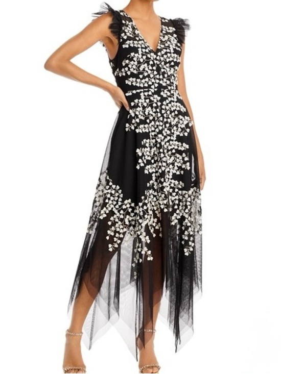 BCBGMaxAzria Dresses & Skirts - BCBGMaxAzria Black Dress with White Floral Appliqué